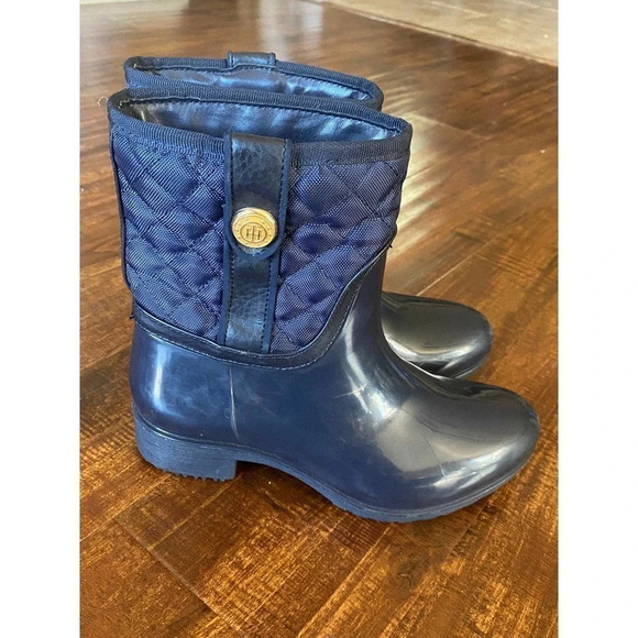 Tommy Hilfiger Boots Women’s Size: US 5 Waterproof Blue Winter/Fall Pre-owned - Picture 4 of 10